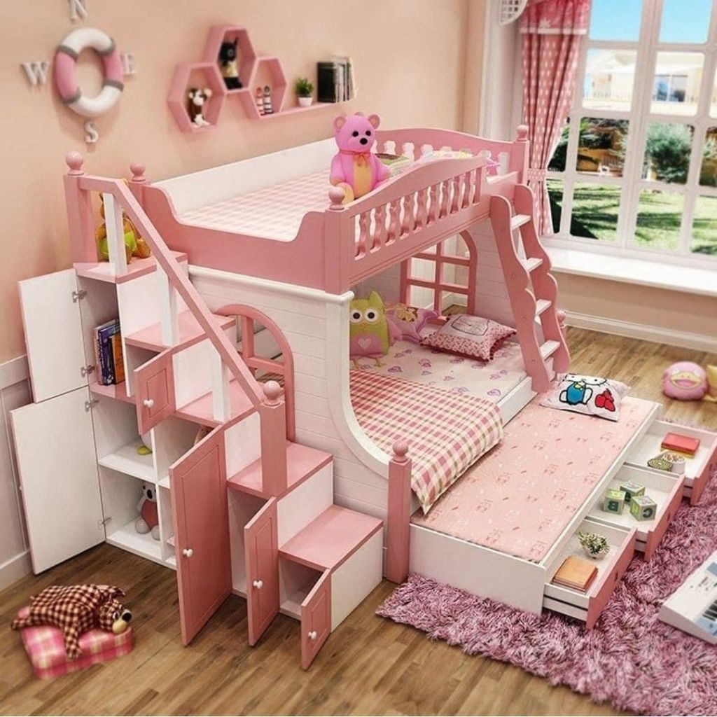 Giường tầng màu hồng cho bé gái